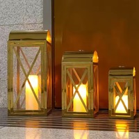 Farol de Piso de Acero con Acabado Dorado y Diseño Recortado para Decoraciones Festivas de Ramadán/Eid/Hajj, Tamaño y Logotipo Personalizables
