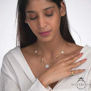 Collier en argent sterling 925 avec grappe de fleurs en zircon pour les occasions festives - Product Image 2