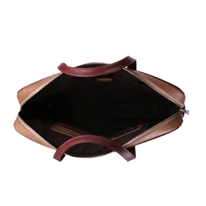 Maletín de Cuero Genuino Hecho a Mano para Hombre, para Oficina y Viajes, Elegante, con Diseño de Logotipo Personalizado, Resistente y Moderno - Product Image 3