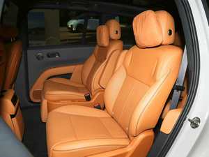 Véhicule électrique d'occasion I8 2025, puissance 120 kW, couple 100 Nm, autonomie NEDC 201-300 km, batterie 50-70 kWh (modèle AWD) - Product Image 2