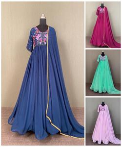 Nouvelle robe de soirée attrayante ApparelGarment - Product Image 3