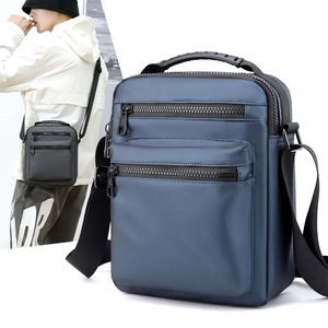 Sac messager unisexe en nylon sac à bandoulière léger imperméable à l'eau personnalisable avec personnages - Product Image 3
