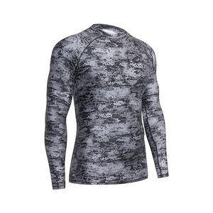 Top vente personnalisé hommes respirant Rash Guard chemises de haute qualité en gros vêtements de sport pour la plongée surf MMA sublimé hauts - Product Image 2