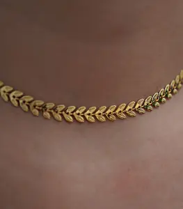 Collier à bijoux personnalisé en acier titane, Style européen et américain, collier à feuilles, chaîne de clavicule, à la mode