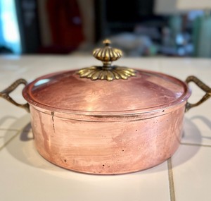 Casserole de service de luxe en or rose avec poignée dorée Design royal Pot élégant et élégant parfait pour les repas en famille - Product Image 4