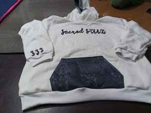 Sudadera con Capucha Personalizada de Invierno con Estampado Digital por Sublimación para Hombre, Manga Corta, Algodón y Poliéster, Cuello con Capucha Extra Grande, Bolsillo - Product Image 4