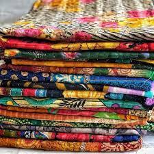 <strong>Indian</strong> Vintage Kantha <strong>Quilt</strong> Handmade Antique <strong>Indian</strong> Sari <strong>Quilt</strong> Boho Kantha <strong>Bedspread</strong> With Cotton Filling for Hotels Decor