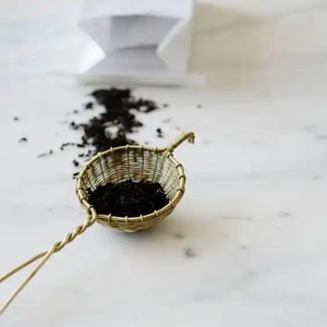 Passoire à thé en laiton métallique avec finition dorée pour infuseur à thé en vrac pour la maison et l'hôtel Outils de cuisine - Product Image 6