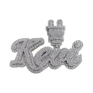 Pendentif à breloque en diamant Moissanite personnalisé motif lettre Hip Hop glacé avec logo de nom pour les occasions de fête - Product Image 1