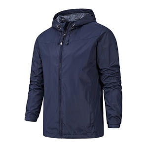 Veste de sport personnalisée pour hommes en plein air, grande taille, veste coupe-vent réfléchissante en polyester pour hommes, veste coupe-vent rétro vintage imperméable - Product Image 4