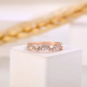 Anillo de bodas de oro macizo de 14 quilates con diseño personalizado, joyería de compromiso de moda con anillos de moissanita chapados en oro con diamantes - Product Image 1