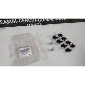 ABARTH 500 Fiat (07>) KIT DE CLIPS DE FREINS 71770117 Essence - Product Image 4