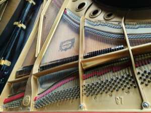 Yamahas C7B Piano à queue de haute qualité Noir Piano à queue électronique numérique Style concert grand bébé grand - Product Image 6