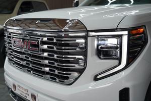 GMC Sierra 2024 USADO de Buena Calidad (Denali 3.0D Duramax) 224Kw (305Hp) 76km de Kilometraje TRANSMISIÓN AUTOMÁTICA - Product Image 3