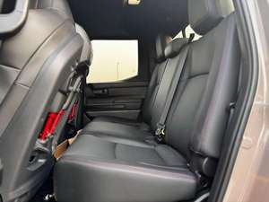 Prêt à être expédié - Toyota Tacoma TRD Pro 4x4, toutes options, titre propre, occasion - Product Image 4