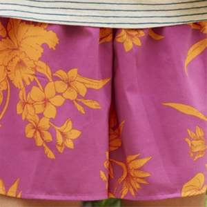 Pantalones cortos de mujer de moda sostenibles personalizados OEM | Hechos de materiales reciclados, suaves y duraderos - Product Image 4