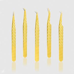 Pince à épiler d'extension de cils en acier inoxydable de haute qualité à 90 degrés avec pointe pointue pour un ramassage facile des cils fins - Product Image 5