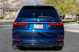 Auto Usado Premium 2021 B-MW Alpina XB7 612-hp Twin-Turbo V - Product Image 3