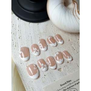 <b>French</b> <b>Milk</b> Petal Resin Material - Product Image 2