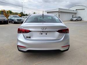 Hyundai Accent SE 2021 usado en venta a bajo precio - Product Image 6