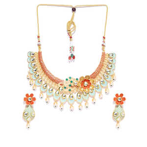 Ensemble de bijoux ethniques Priyaasi plaqué or, 3 pièces, motif floral, avec perles Kundan multicolores, pour les occasions de fête et festives - Product Image 2