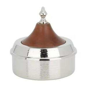 Bol en métal de haute qualité fini poli, boîte décorative pour fruits secs, dattes, service avec couvercle en bois - Product Image 5