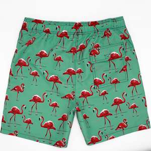 กางเกงขาสั้นชายหาดของผู้ชายผ้าโพลีเอสเตอร์พิมพ์ลายหลวมสำหรับฝึกซ้อม - Product Image 2