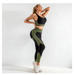 Costume de yoga 2 pièces sans couture pour femmes de grande taille ensemble de leggings de yoga vêtements de sport combinaison de yoga soutien-gorge et legging pour femmes combinaison de gymnastique pour soutien-gorge pour femmes - Product Image 5
