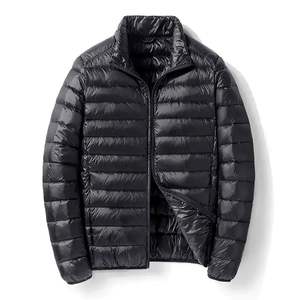 Veste bomber matelassée à capuche noire chaude d'hiver pour homme, fermeture éclair, coton, décontractée, sur mesure, grande taille pour une utilisation en extérieur - Product Image 1