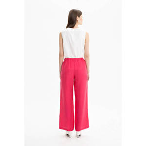 Linen Blend High-Waisted Wide-Leg <b>Trousers</b> with <b>Elastic</b> <b>Waist</b> and Wrinkled Finish - Product Image 3