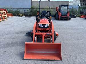 2022 Kubota BX2380 Tractor compacto Motor duradero construido para tareas diarias - Product Image 2