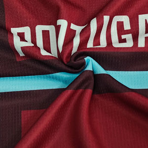 ชุดฟุตบอลผ้าโพลีเอสเตอร์ปักลายเสื้อเจอร์ซี่เสื้อฟุตบอลออกแบบใหม่ออกแบบได้ตามที่ต้องการ - Product Image 6