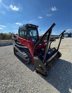 จัดส่งฟรี Takeuchi TL12R2 รถตักล้อยางขนาดเล็ก 111 แรงม้า พร้อมอุปกรณ์บดไม้ น้ำหนัก 1,349 กก. ROC, อัตราการไหลสูง 153 ลิตร/นาที - Product Image 5