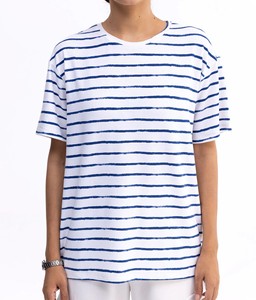 T-shirt femme de qualité supérieure décontracté coupe ample pour femme doux confortable et idéal pour superposer ou se détendre à la maison couleur jumelle - Product Image 5