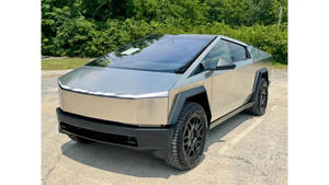 Cyberbeast AWD LHD RHD d'occasion certifié 2024 - Product Image 4