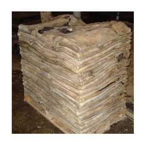 Piel de cerdo/pieles húmedas saladas-Materias primas listas para usar para el procesamiento y la fabricación de cuero-Cuero de alta calidad - Product Image 1