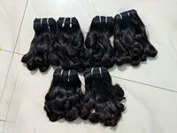 Extensions de Cheveux Humains Bébés Bouclés Indiens Bruts 100% Vierges Alignées Cuticule Texture Naturelle Cheveux Remy à Vendre