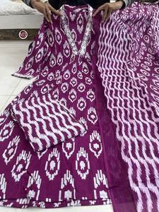 Dépêchez-vous et achetez un pantalon Kurti et Dupatta de haute qualité en pur coton Nayra Cut avec broderie lourde pour les fêtes! - Product Image 6