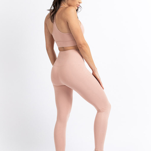 Ensemble de yoga pour femmes : soutien-gorge et leggings, motif uni, taille haute, respirant, sans couture, 2 pièces, vêtements de sport, logo personnalisé, vente en gros - Product Image 3