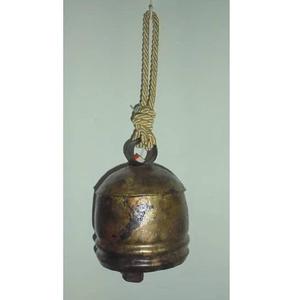 Cloche de vache en fer rustique vintage faite à la main cloche suspendue de noël décorative - Product Image 1