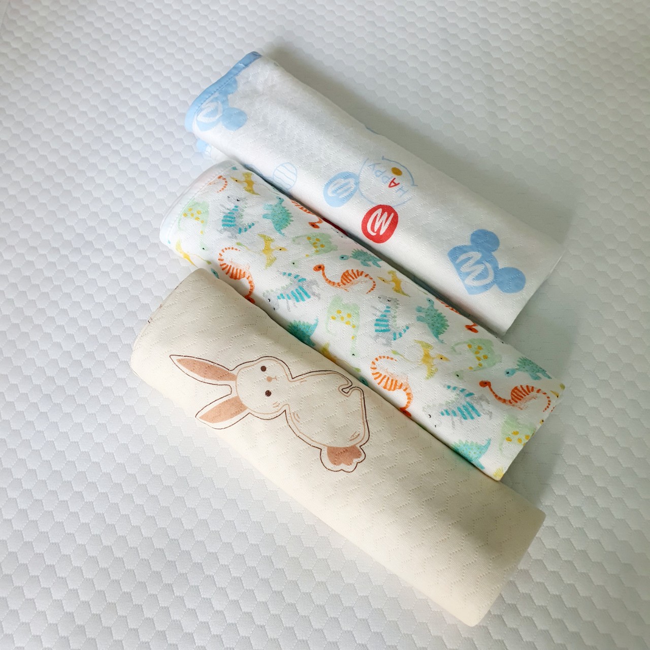Wholesale Bamboo Fiber Knitted Fabric Soft and Lightweight for T-Shirts and Sleepwear