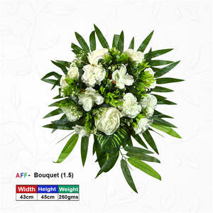 ดอกไม้ประดิษฐ์ประดับผนังด้วยน้ำตกสีงาช้างเหนือกาลเวลา - Product Image 2