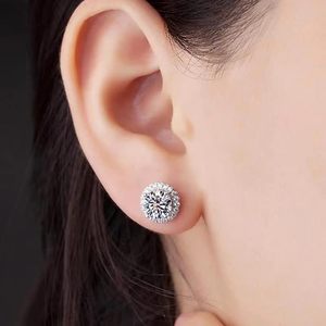Boucles d'oreilles clous solitaires en zircon taille poire halo 4 carats en argent sterling et or rose - Product Image 3