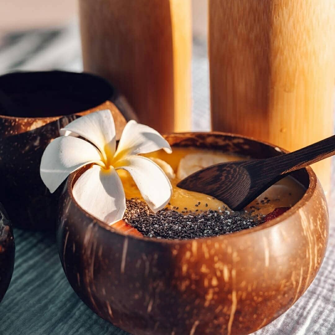 Natural coconut color