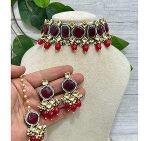 Conjunto de Gargantilla y Pendientes de Lujo Victoriano con Moissanita Chapada en Oro de Latón de Primera Calidad, Colección para Bodas - Product Image 1