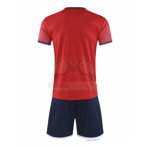 Uniforme de basket-ball sur mesure OEM, nouvelle tenue de sport tendance, 100% polyester léger, fabriqué au Pakistan pour les équipes de football - Product Image 3