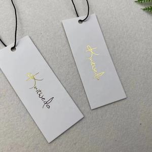 Étiquettes personnalisées pour vêtements avec étiquette de col en papier blanc, étiquette de marque personnalisée pour <span class=keywords><strong>t</strong></span>-shirts, robes, vestes et articles élégants - Product Image 4