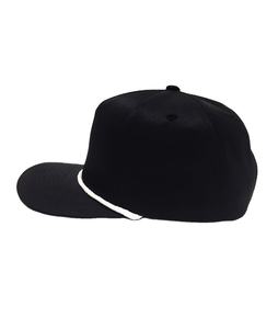 Casquette de golf vintage noire à 5 panneaux en maille, style trucker, avec logo personnalisé, profil haut et corde blanche contrastante - Product Image 2