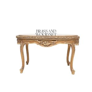 Mesa de Centro Redonda de Lujo con Tapa de Mármol Rojo, Estructura de Madera Oscura de Dos Niveles y Detalles en Latón Dorado para Salas de Estar Clásicas - Product Image 2