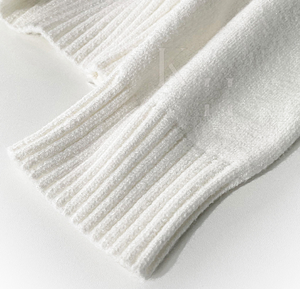 เสื้อสเวตเตอร์แบบสวมหัวผ้าวูลผสมกันหนาวสำหรับผู้ชายใส่สบายพร้อมโลโก้ด้านหน้าถักแบบระบายอากาศ - Product Image 4